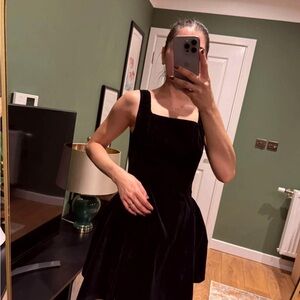 Elegant Black Velvet Mini Dress